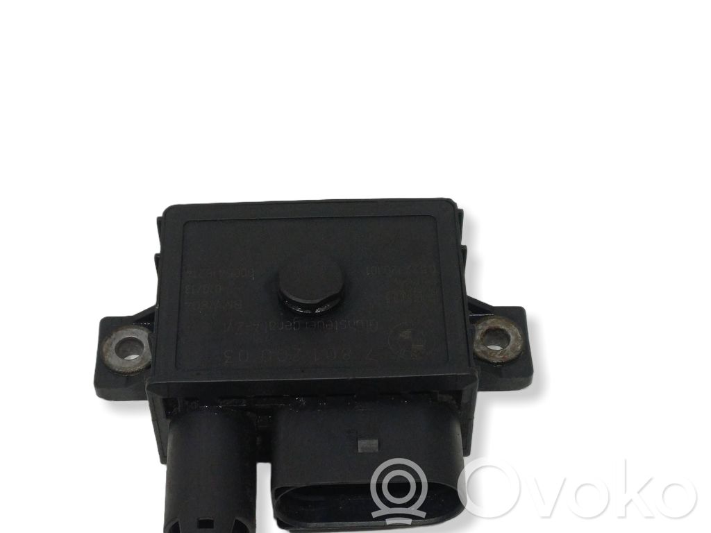 BMW 3 E90 E91 Glow plug pre-heat relay 