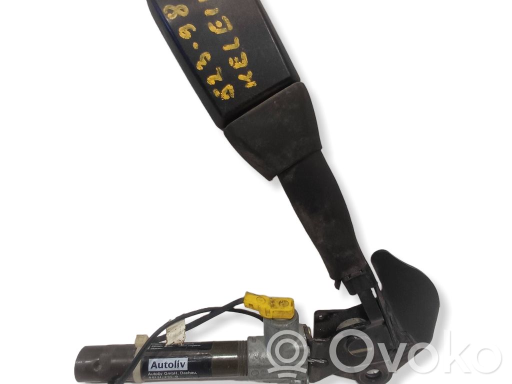 BMW 5 E39 Front seatbelt buckle 