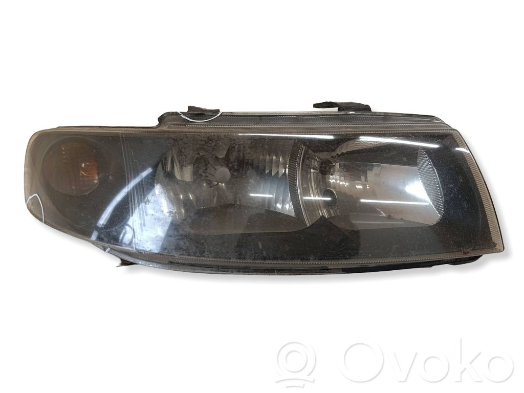 Seat Toledo II (1M) Scheinwerfer 