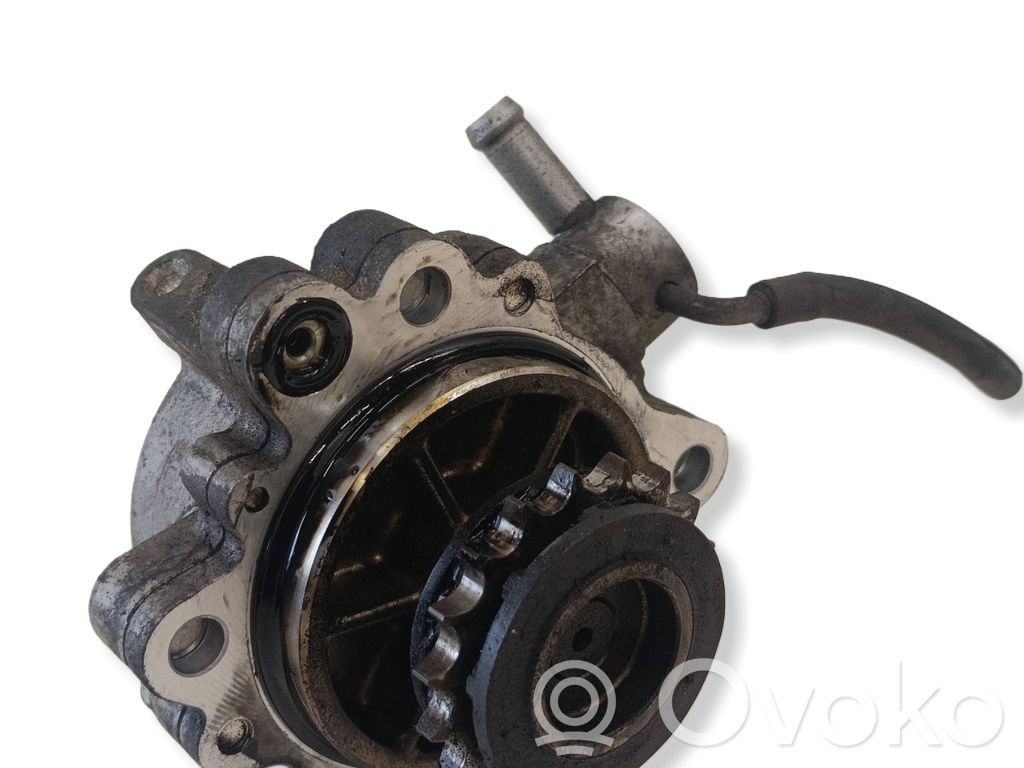 Mazda CX-7 Vacuum pump 