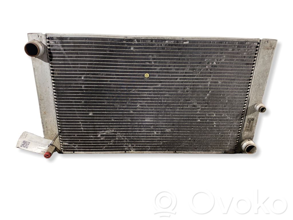BMW 5 E60 E61 Aušinimo skysčio radiatorius 