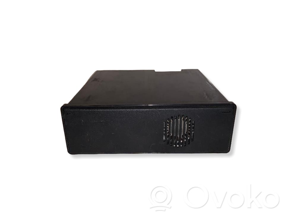 Audi A8 S8 D2 4D GPS navigation control unit/module 