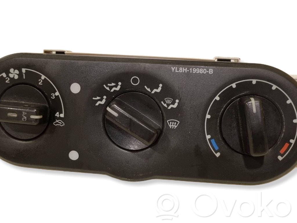 Ford Maverick Climate control unit 