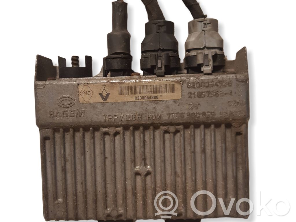 Renault Master II Engine control unit/module 