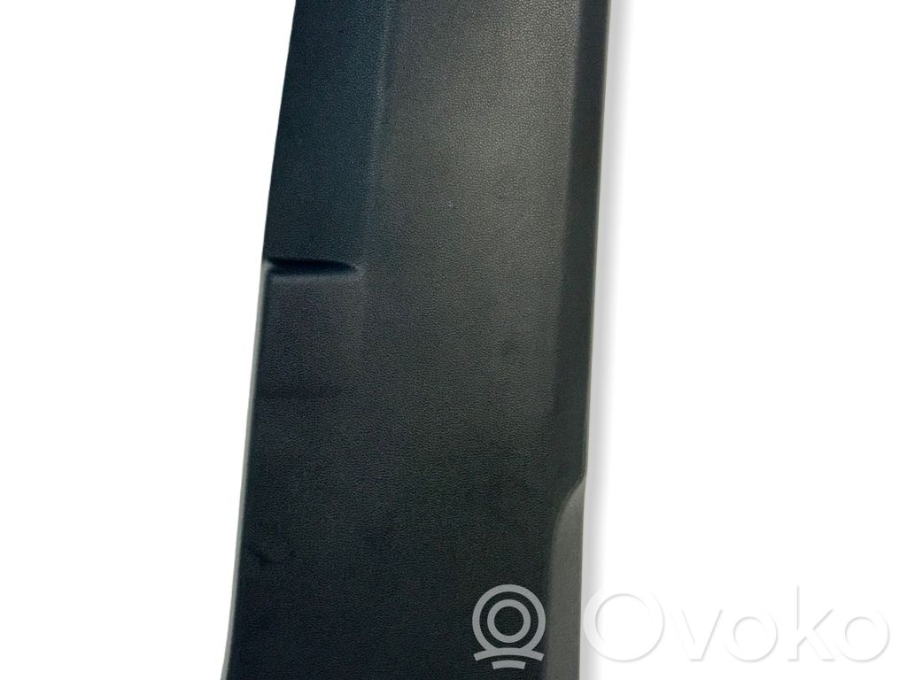 Volkswagen Tiguan (B) pillar trim (bottom) 