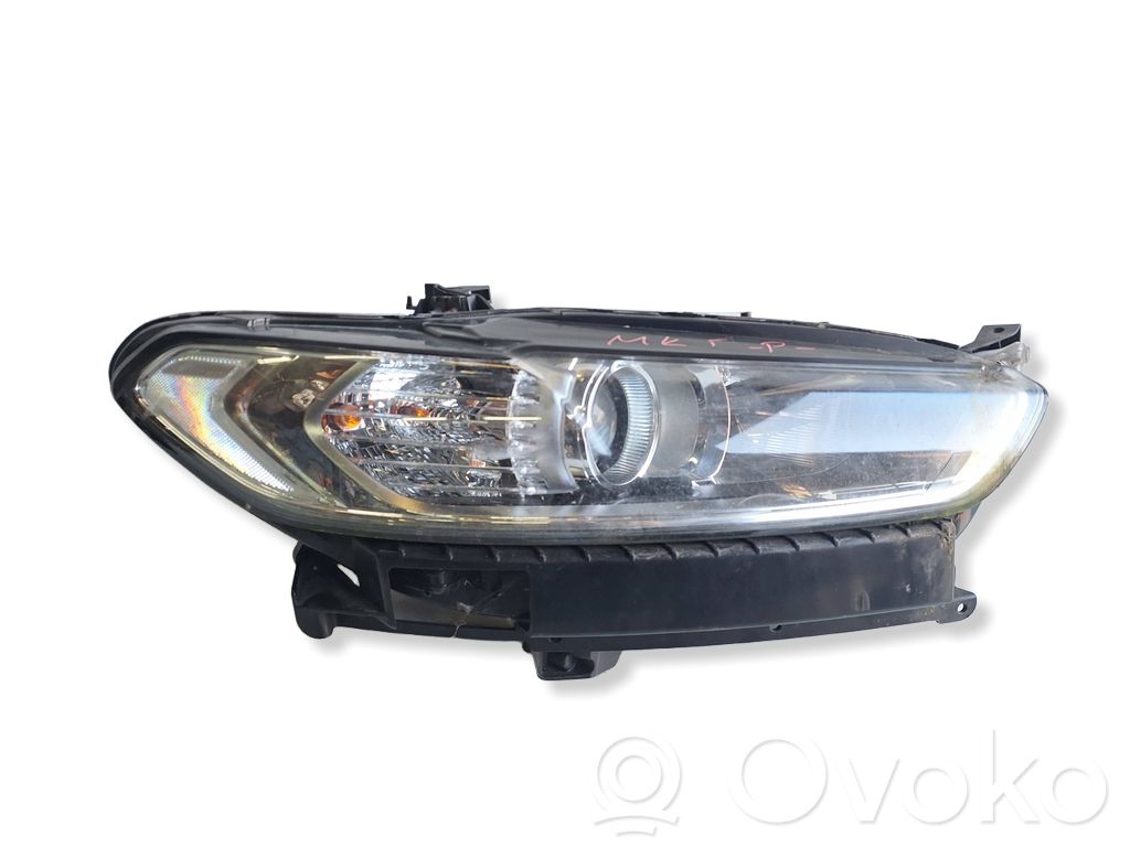 Ford Mondeo MK V Lampa przednia 