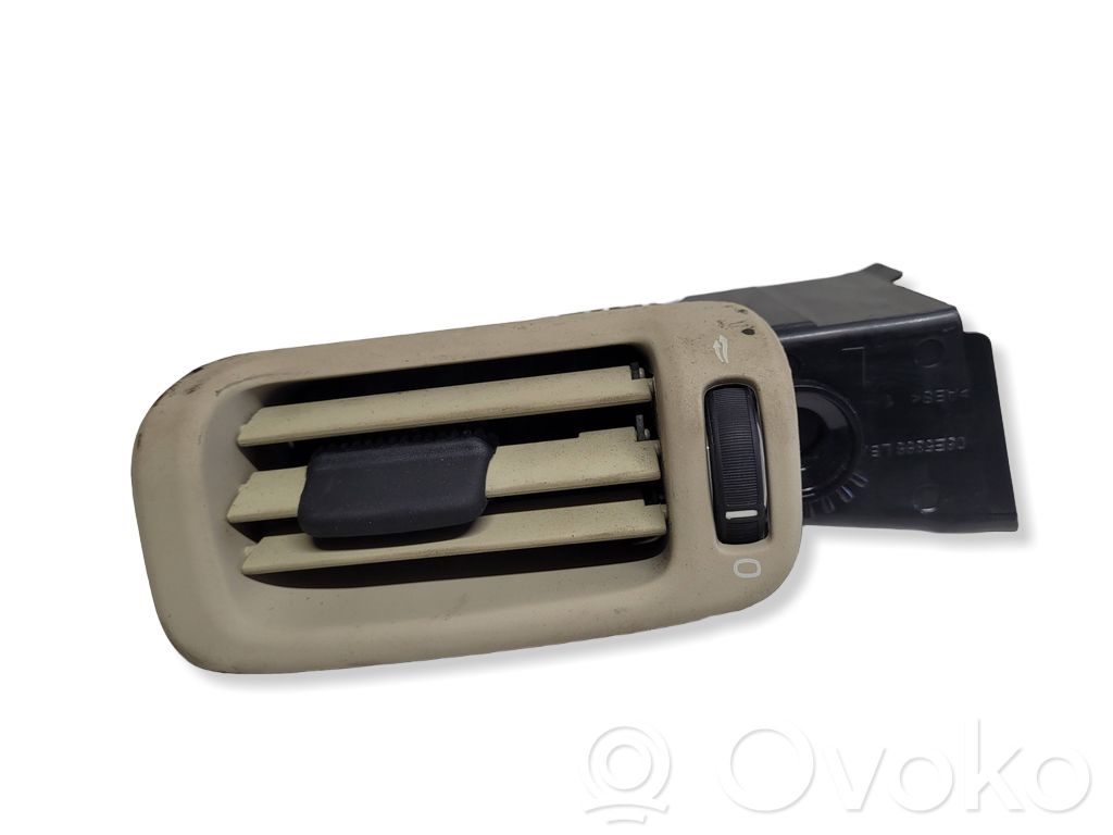 Volvo V70 Grille d'aération arrière 