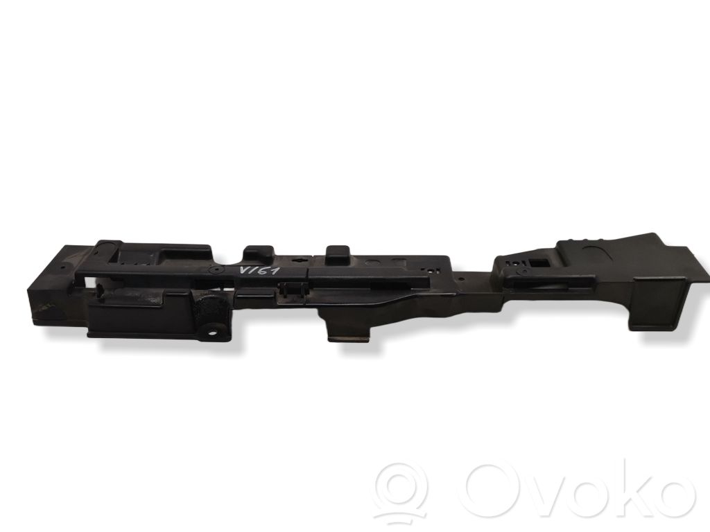 Volvo V70 Kita salono detalė 
