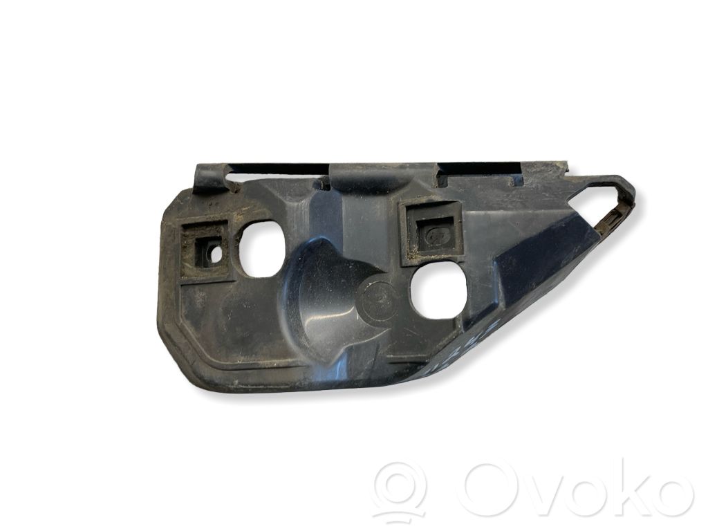 Volvo V50 Front bumper mounting bracket 
