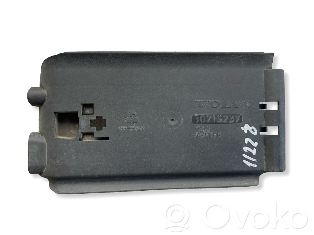 Volvo XC90 Placa protectora del centro/medio 