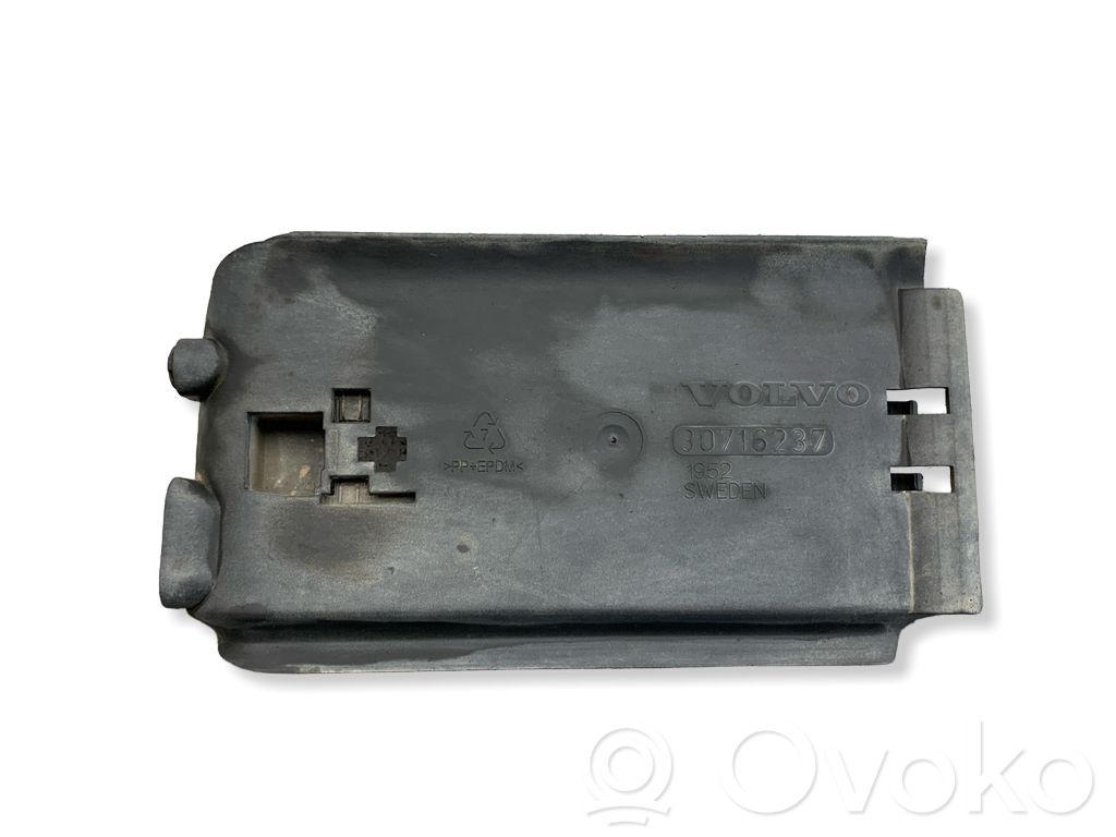 Volvo XC90 Placa protectora del centro/medio 
