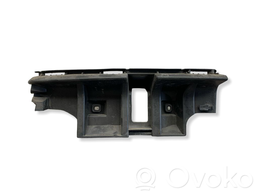 Volvo C30 Uchwyt / Mocowanie zderzaka tylnego 