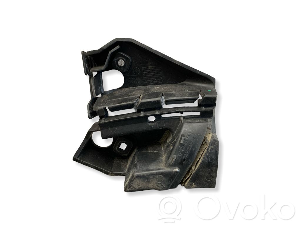 Volvo C30 Front bumper mounting bracket 