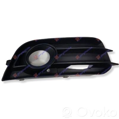 Kühlergrill   8X0807682AZDE