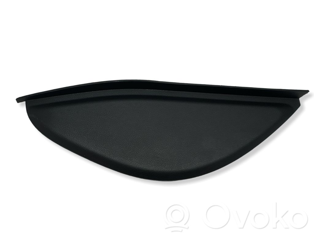 Ram 1500 DT Moldura del extremo lateral de panel 