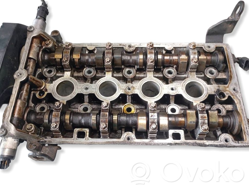 Opel Zafira B Engine head 