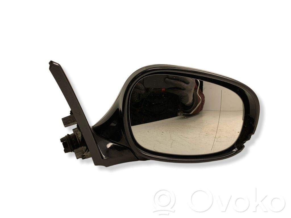 BMW 1 E82 E88 Front door electric wing mirror 