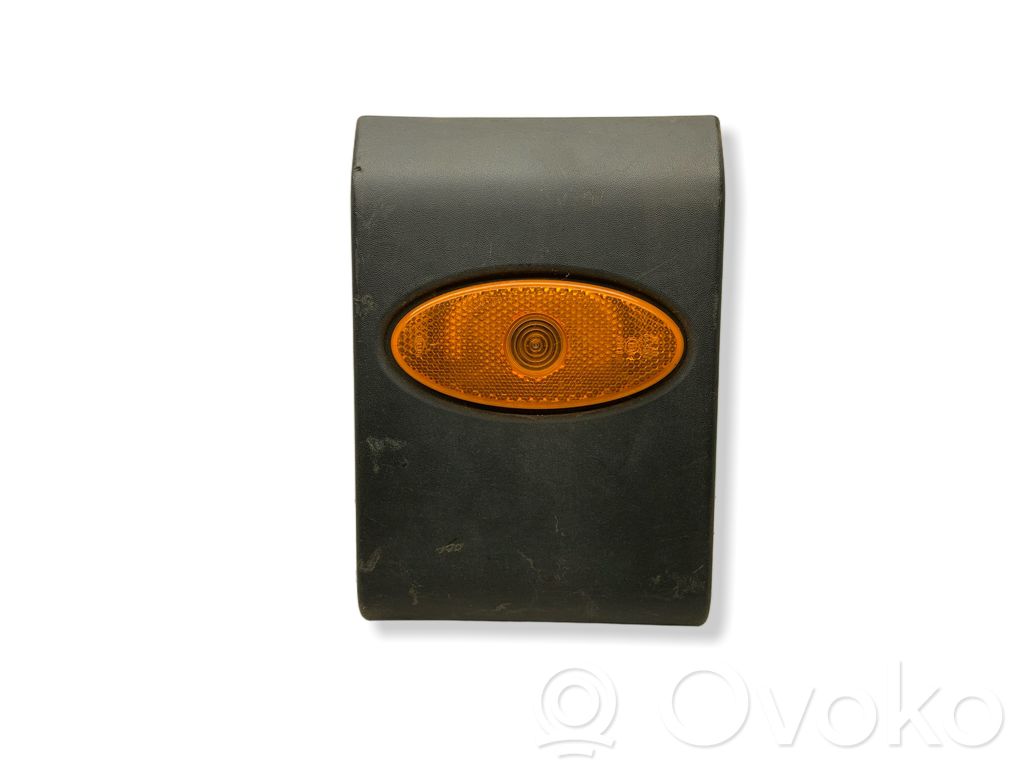 Opel Movano B Aizmugurējā spārna uzlika / moldings 