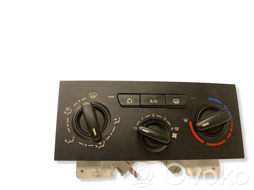 Peugeot Expert Climate control unit 