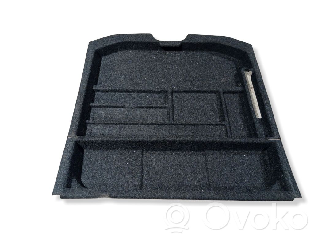 Volvo V70 Bagažinės grindys 