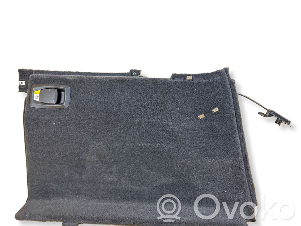 BMW 5 F10 F11 Altro elemento di rivestimento bagagliaio/baule 