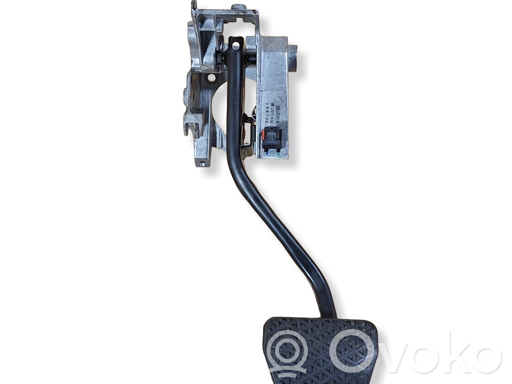 BMW X1 E84 Brake pedal 