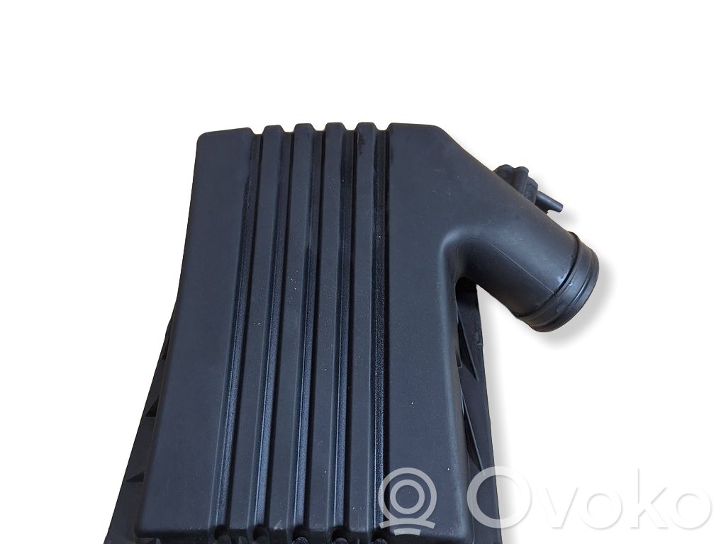 Air filter box   7548885,13717548885,7551638,13627551638