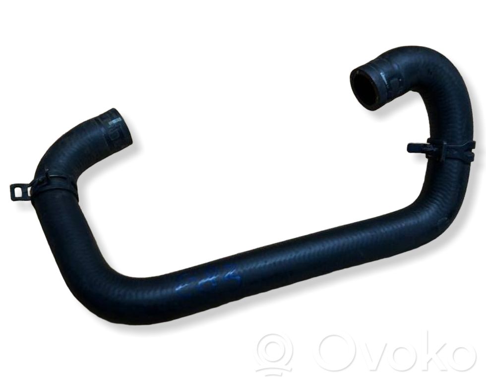 BMW X3 E83 Engine coolant pipe/hose 
