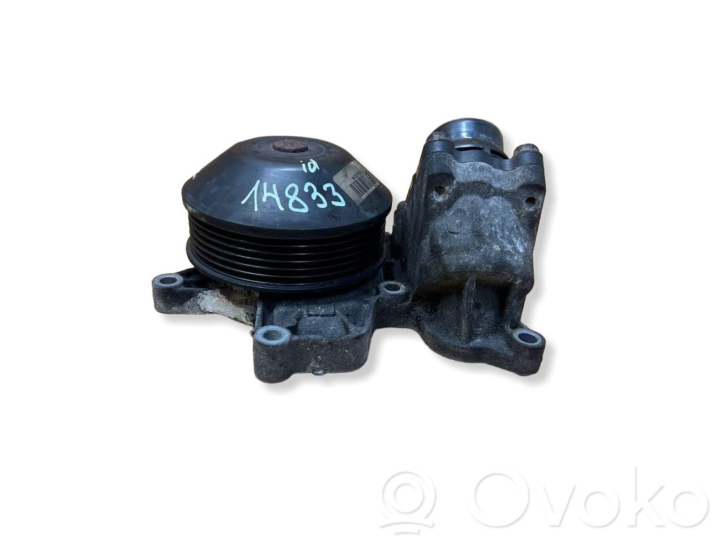 Water pump   7797640
