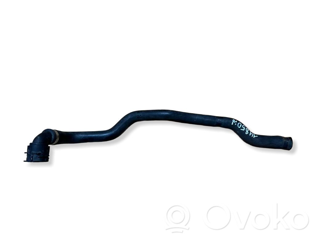 BMW 3 E90 E91 Engine coolant pipe/hose 