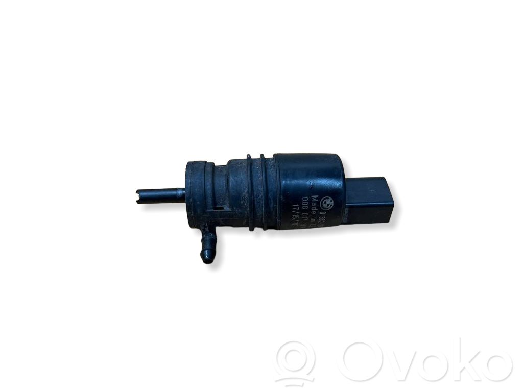 BMW 5 F10 F11 Windscreen/windshield washer pump 