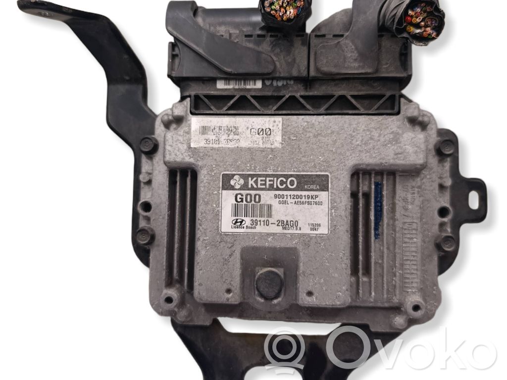 Hyundai ix35 Engine control unit/module 