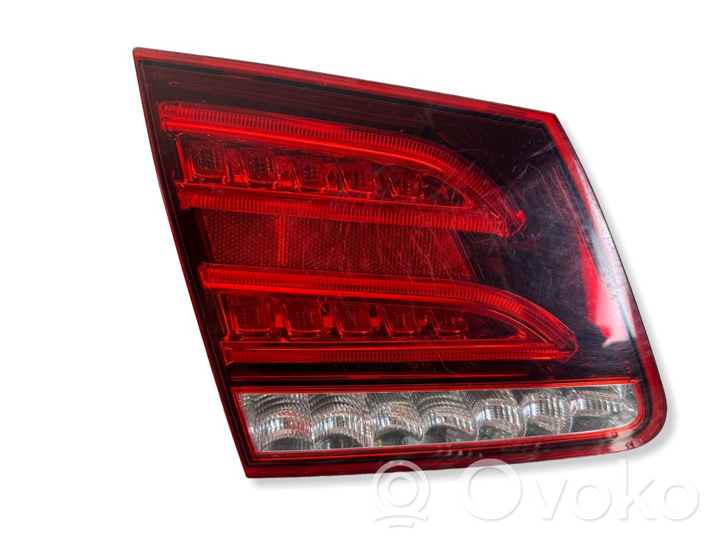 Mercedes-Benz E W212 Luci posteriori del portellone del bagagliaio 
