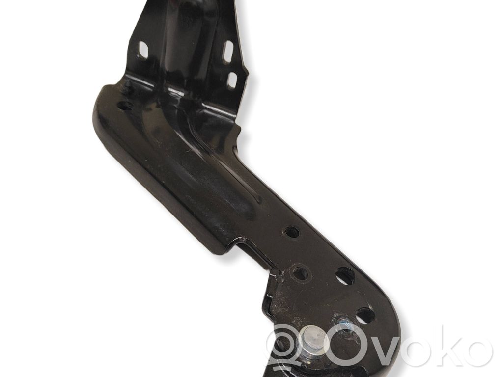 Chrysler Pacifica Sliding door lower roller guide/hinge 