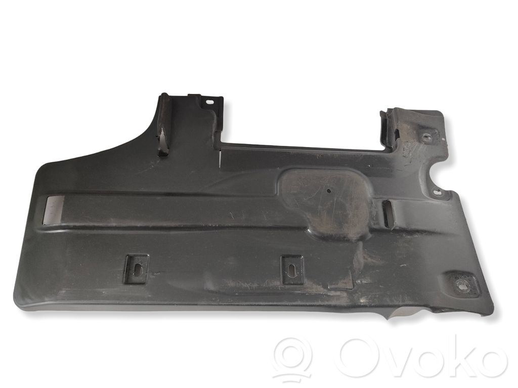 Placa protectora del centro/medio   04780808AG,01558040,4780808AF,4780808AG