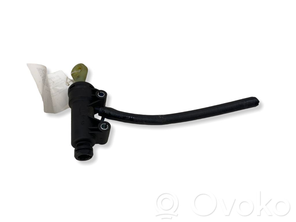 BMW 1 F20 F21 Clutch master cylinder 