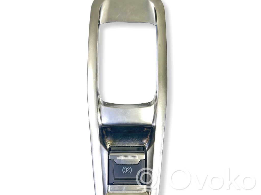 Peugeot 308 Consola de plástico de la palanca de cambios 