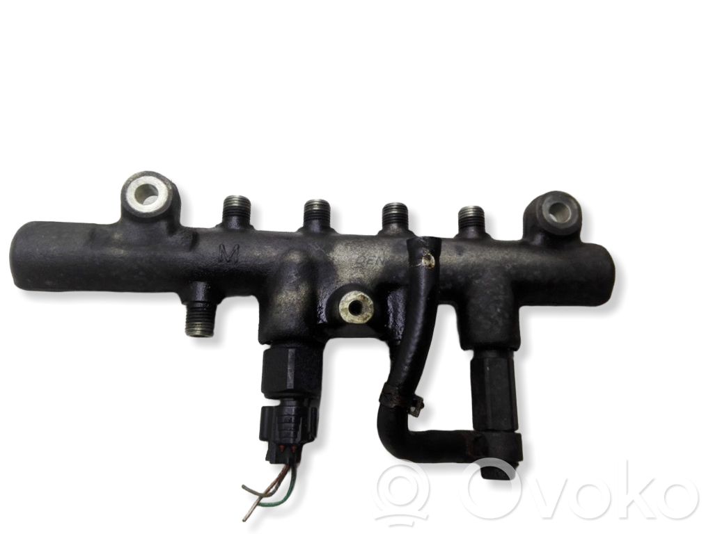 Fuel main line pipe