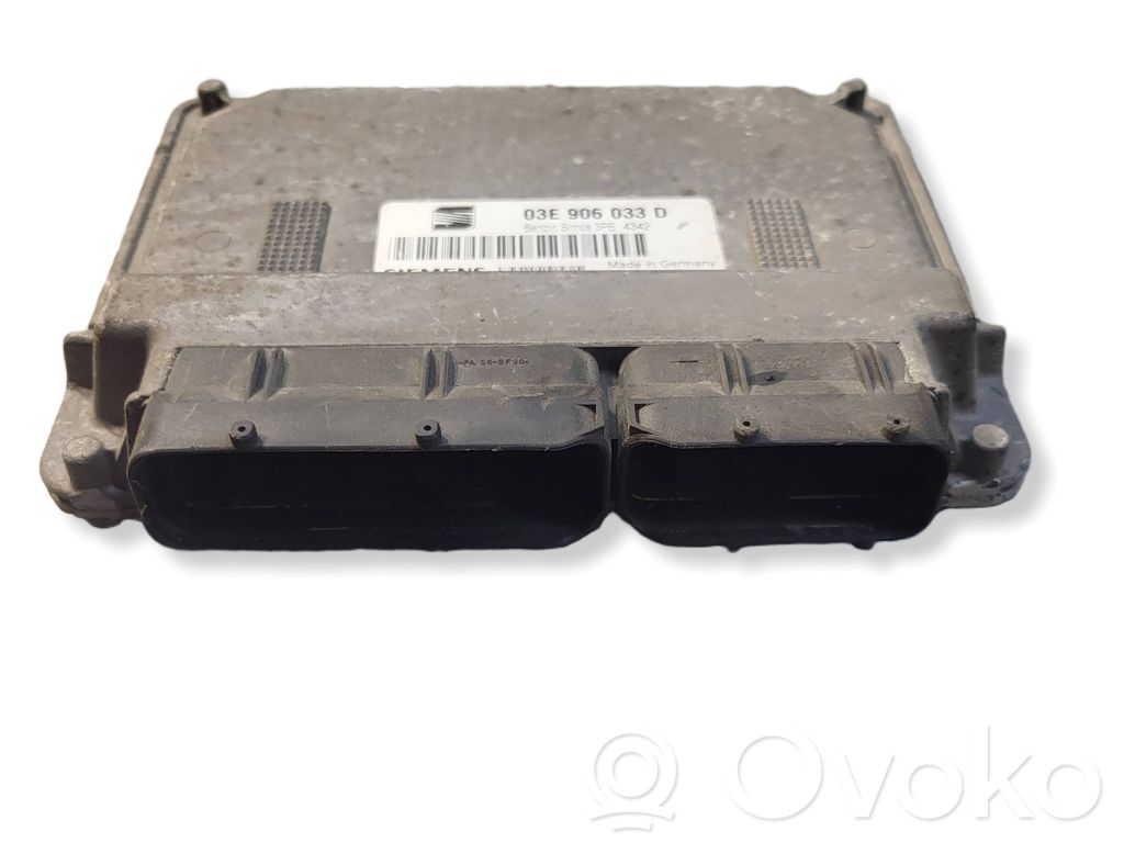 Engine control unit/module   03E906033D,5WP4012104