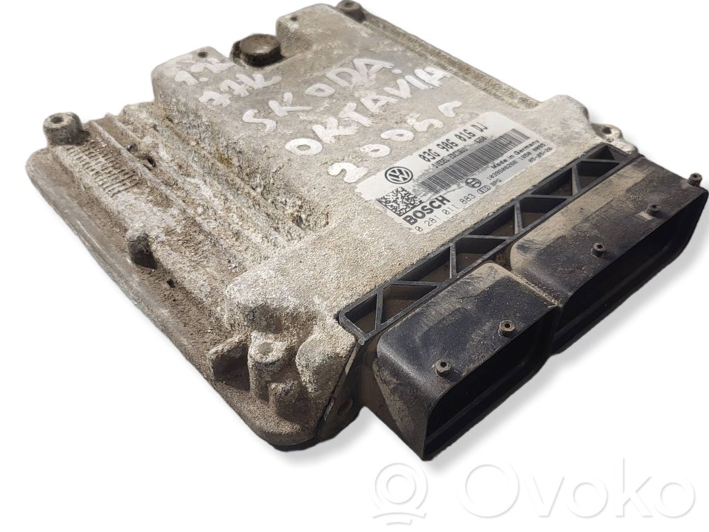 Skoda Octavia Mk2 (1Z) Engine control unit/module 