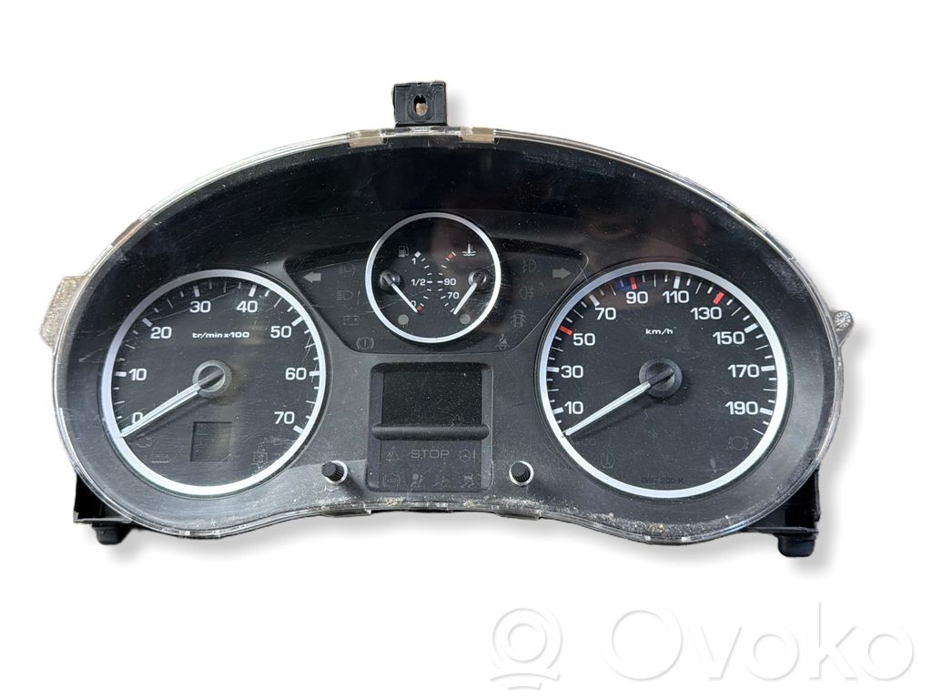 Citroen Berlingo Speedometer (instrument cluster) 