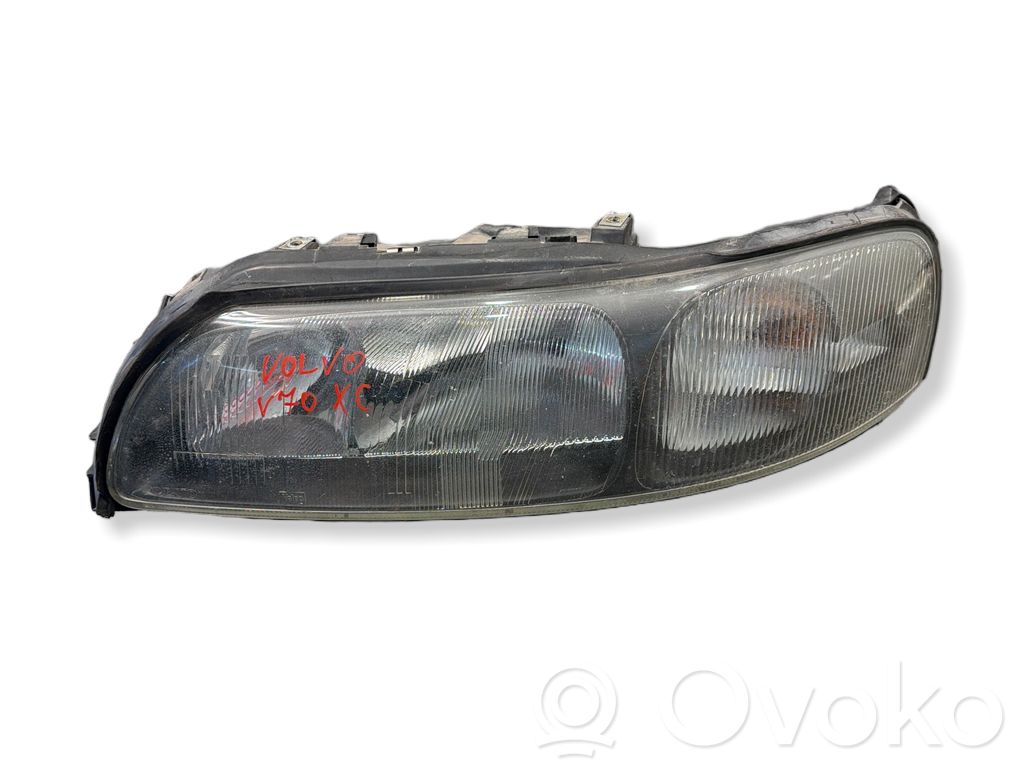 Volvo XC70 Headlight/headlamp 