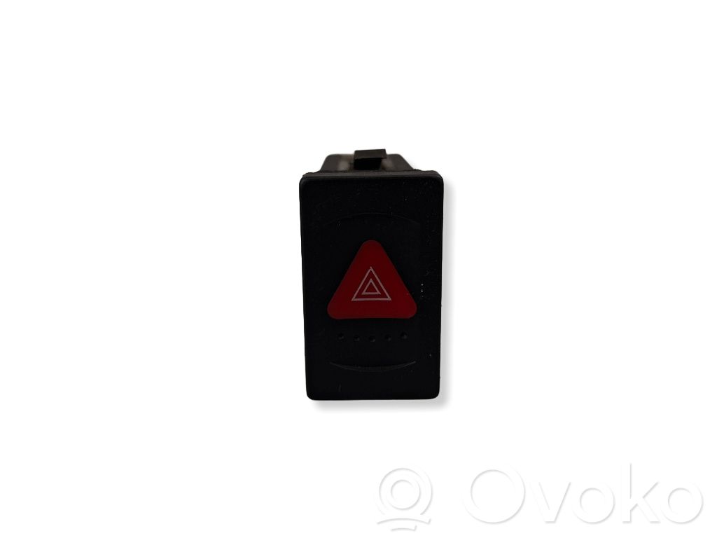 Volkswagen PASSAT B5 Hazard light switch 