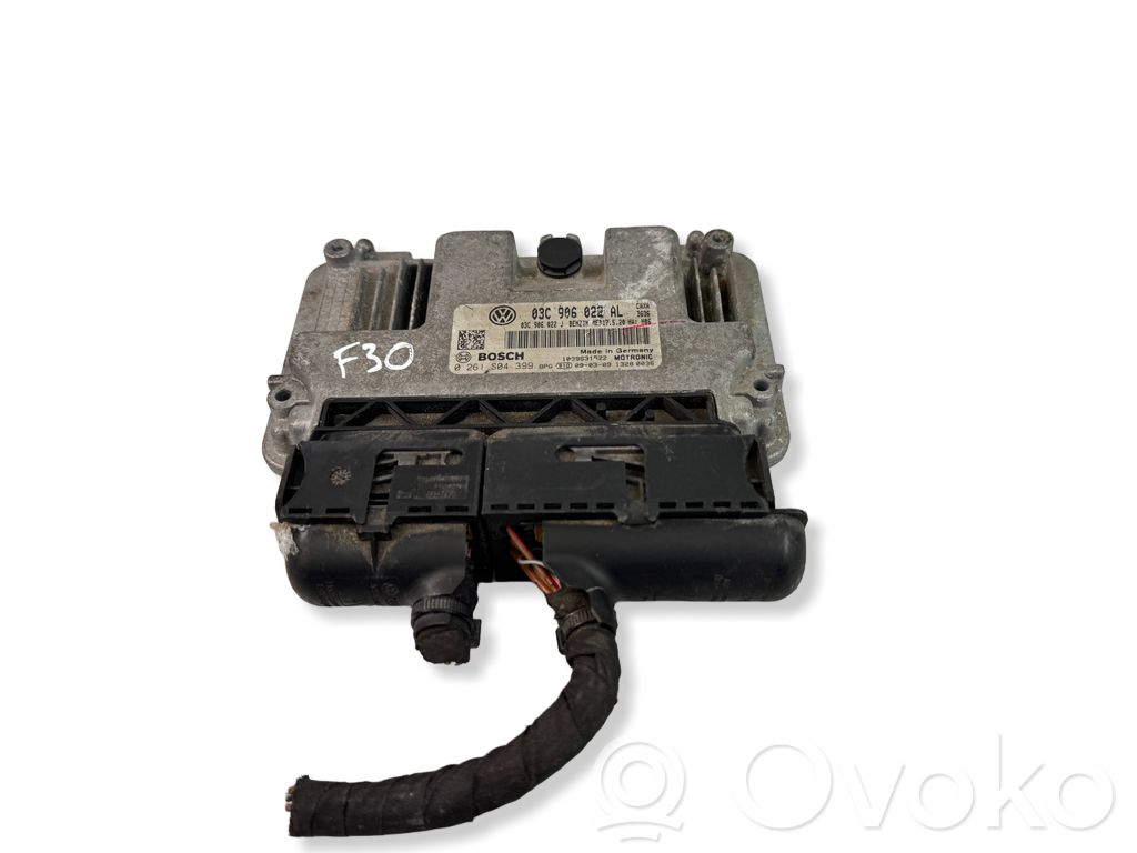 Volkswagen Golf V Engine control unit/module 