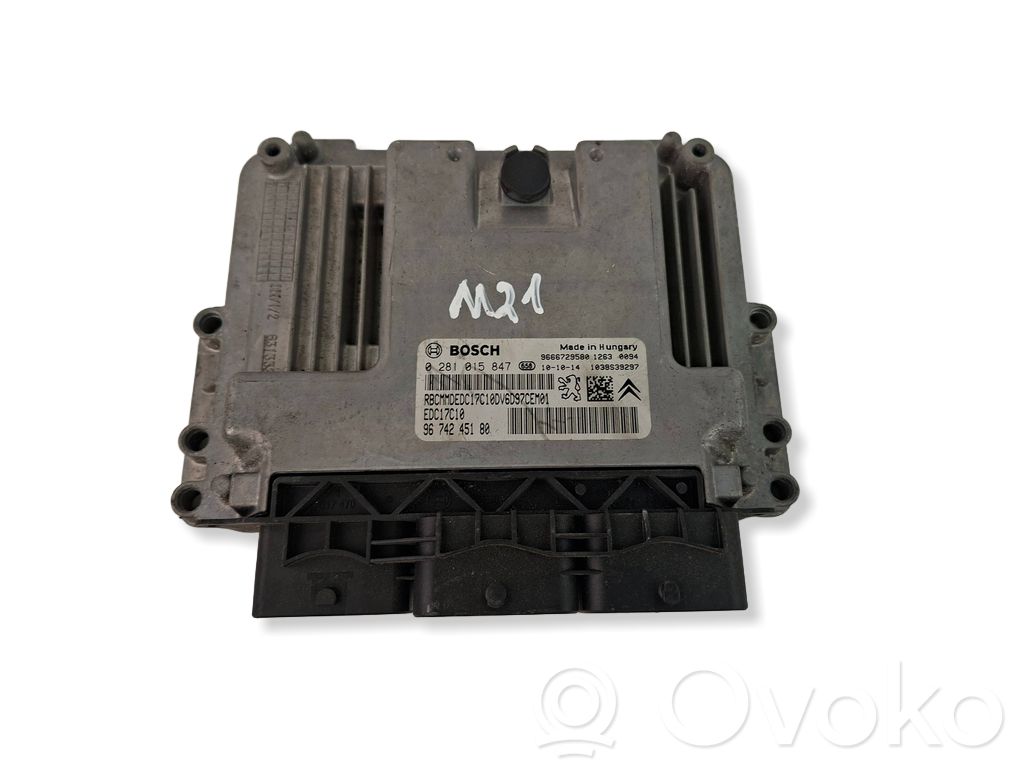 Engine control unit/module   9674245180,0281015847