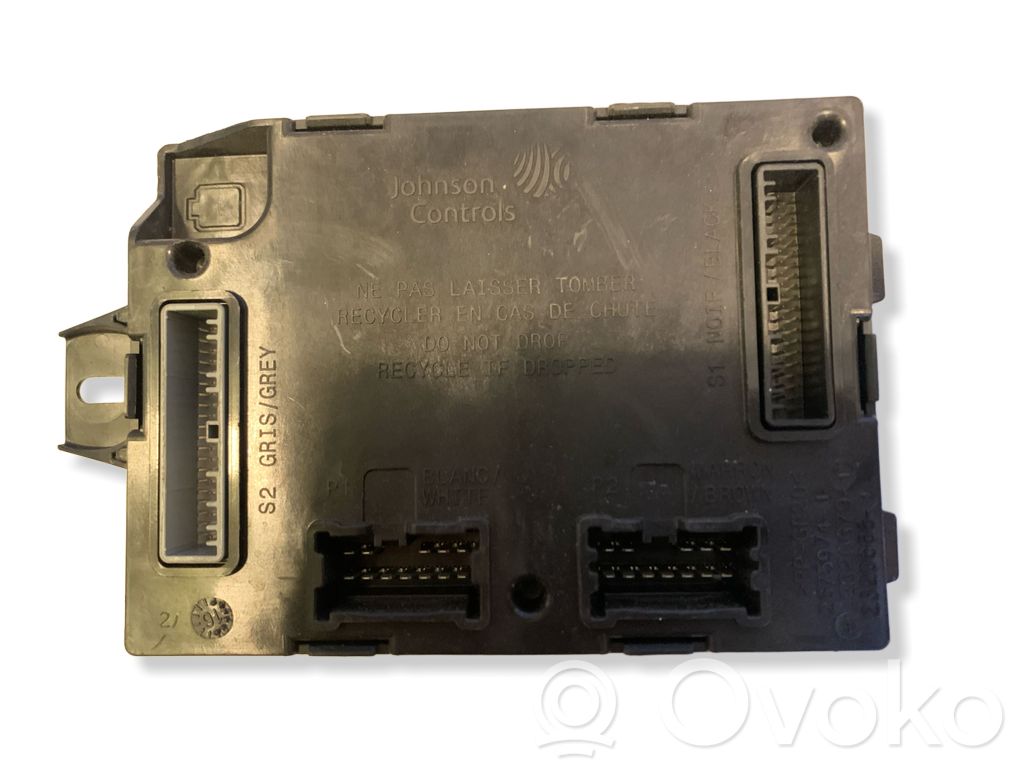 Engine control unit/module   284B10847R,31661371,24921340