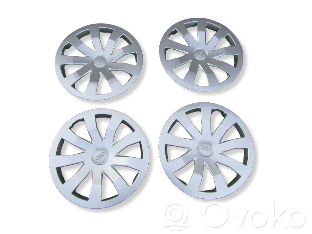 Audi A1 R15 wheel hub/cap/trim 