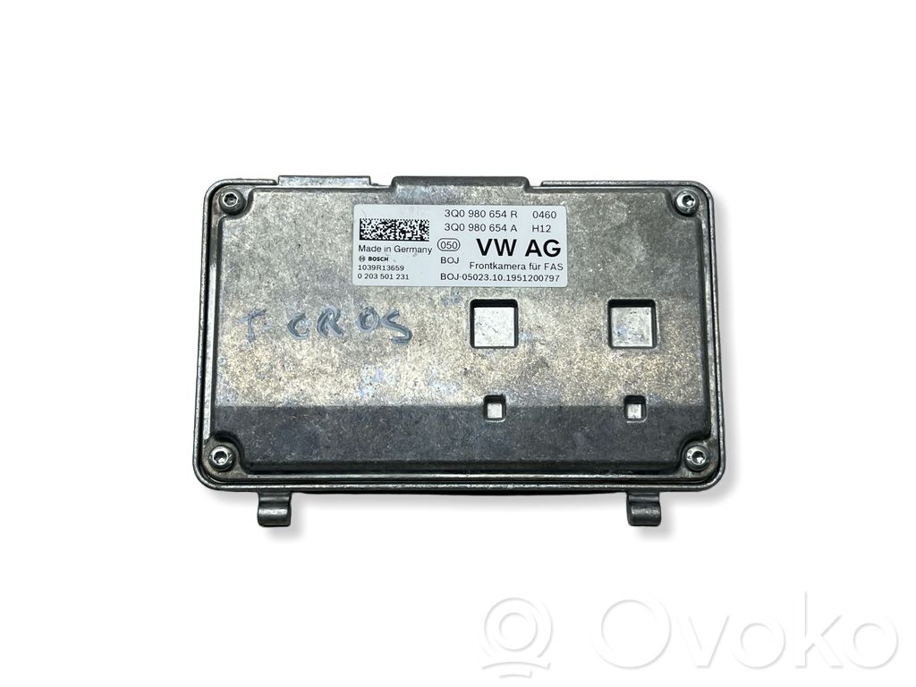 Volkswagen T-Cross Windshield/windscreen camera 