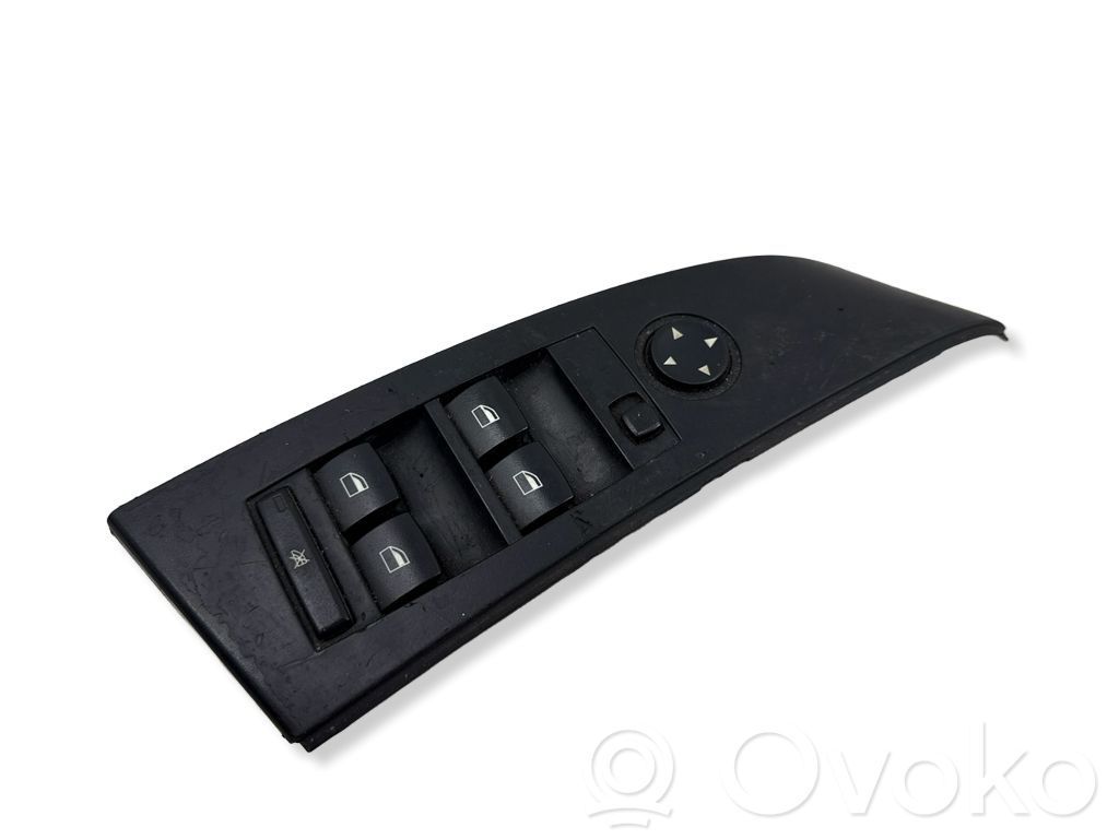 Electric window control switch   6951904,07W01E02,391539SW03,MT51DA00069