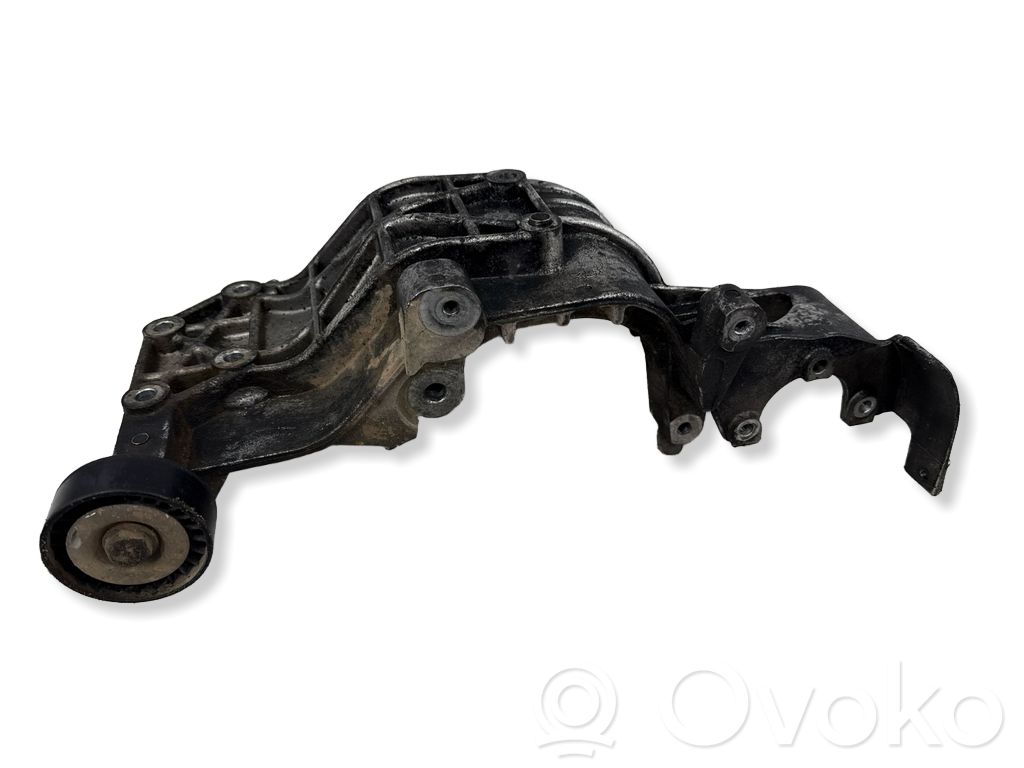 Alfa Romeo 159 Generator/alternator bracket 